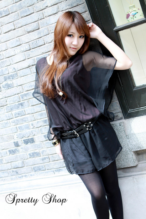 网游美女小訫海量街头低胸自拍 - 新西兰中文门